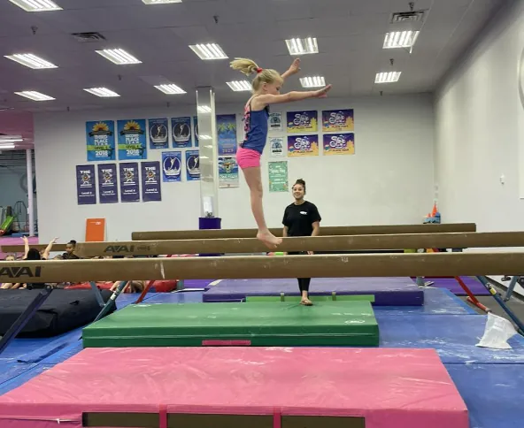Advanced Rockets gymnastics class